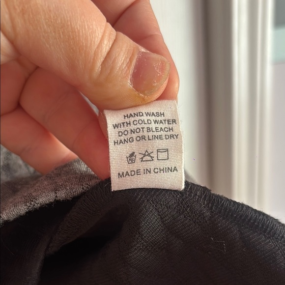 Fantastic Fawn Long Sleeve Thick Knit Gray Mini Dress Size M - Picture 5 of 7